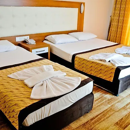 Hotel Mitos & 2*