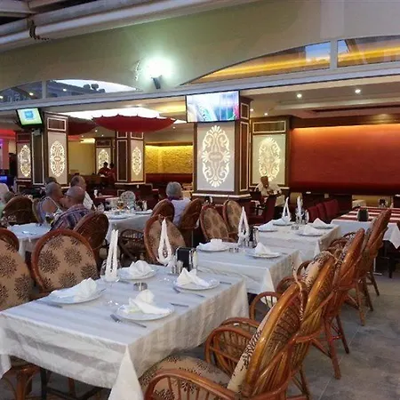 Hotel Mitos & 2*